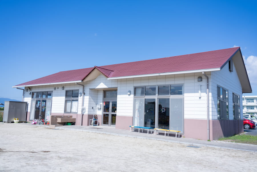 八輪子育て支援センター